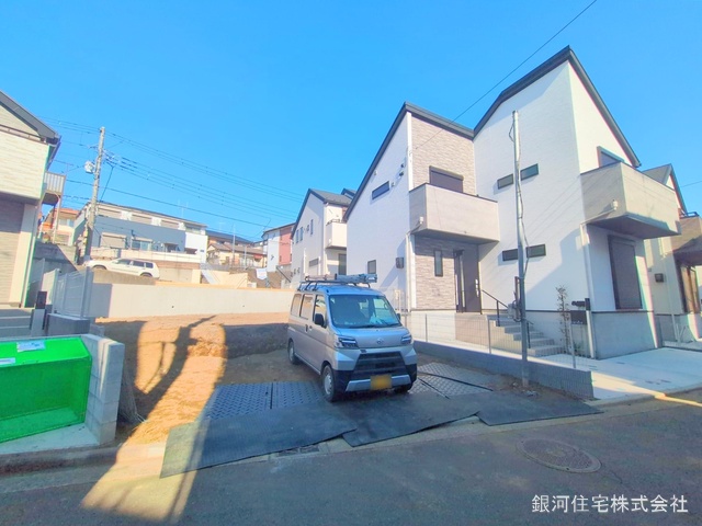 G00368014 神奈川県横浜市緑区長津田２丁目 新築一戸建て 6980万円 土地面積109.33m² (約33.07坪) 建物面積102.88m² (約31.12坪) 間取り４ＬＤＫ 築年月2025年07月【外観10】