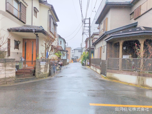 G00368020 埼玉県越谷市大字大里 新築一戸建て 3180万円 土地面積92.50m² (約27.98坪) 建物面積101.85m² (約30.80坪) 間取り４ＬＤＫ 築年月2025年06月【外観11】