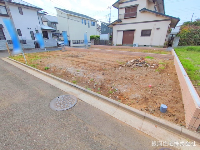 G00368027 埼玉県新座市野火止５丁目 新築一戸建て 4180万円 土地面積83.62m² (約25.29坪) 建物面積66.61m² (約20.14坪) 間取り３ＬＤＫ 築年月2025年10月【外観2】