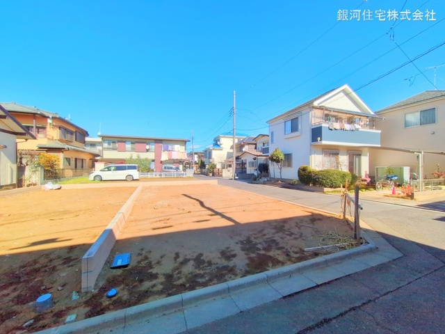 G00368027 埼玉県新座市野火止５丁目 新築一戸建て 4180万円 土地面積83.62m² (約25.29坪) 建物面積66.61m² (約20.14坪) 間取り３ＬＤＫ 築年月2025年10月【外観8】