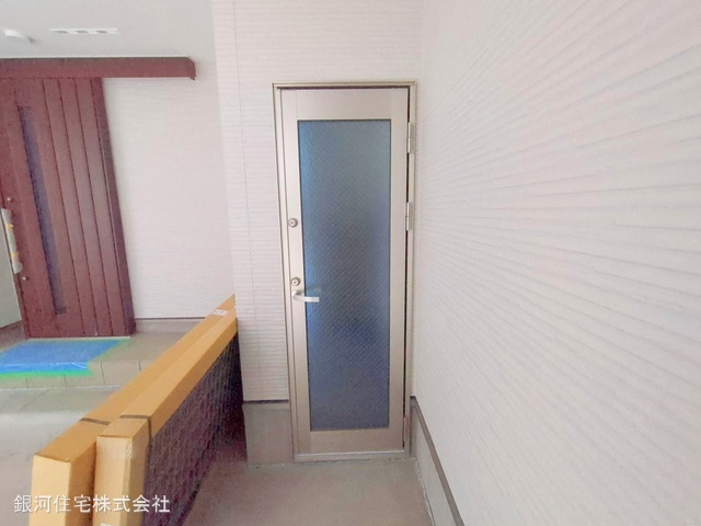 G00368046 神奈川県横浜市鶴見区矢向４丁目 新築一戸建て 5580万円 土地面積52.78m² (約15.96坪) 建物面積102.57m² (約31.02坪) 間取り２ＳＬＤＫ 築年月2025年03月(築１年以内)【外観5】