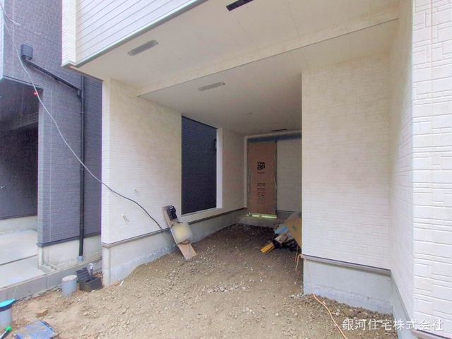 G00368048 神奈川県横浜市鶴見区矢向４丁目 新築一戸建て 5680万円 土地面積55.93m² (約16.91坪) 建物面積107.94m² (約32.65坪) 間取り２ＳＬＤＫ 築年月2025年03月(築１年以内)【外観14】