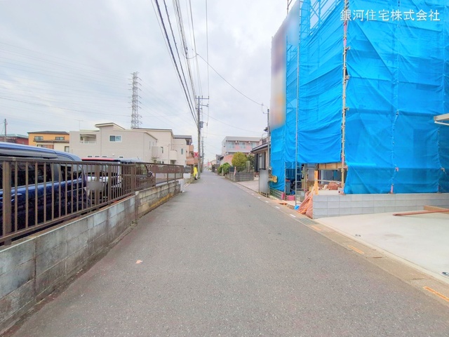 G00368050 埼玉県川口市坂下町１丁目 新築一戸建て 4980万円 土地面積67.24m² (約20.34坪) 建物面積112.02m² (約33.88坪) 間取り４ＬＤＫ 築年月2025年05月【外観3】