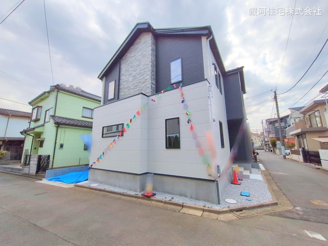 G00368051 埼玉県ふじみ野市駒林元町４丁目 新築一戸建て 6090万円 土地面積99.76m² (約30.17坪) 建物面積105.34m² (約31.86坪) 間取り４ＬＤＫ 築年月2025年03月(築１年以内)【外観15】