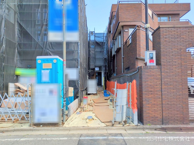 G00368052 埼玉県さいたま市緑区東大門３丁目 新築一戸建て 4480万円 土地面積98.38m² (約29.75坪) 建物面積79.49m² (約24.04坪) 築年月2025年05月【外観2】
