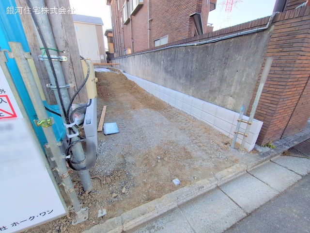 G00368052 埼玉県さいたま市緑区東大門３丁目 新築一戸建て 4480万円 土地面積98.38m² (約29.75坪) 建物面積79.49m² (約24.04坪) 築年月2025年05月【外観11】