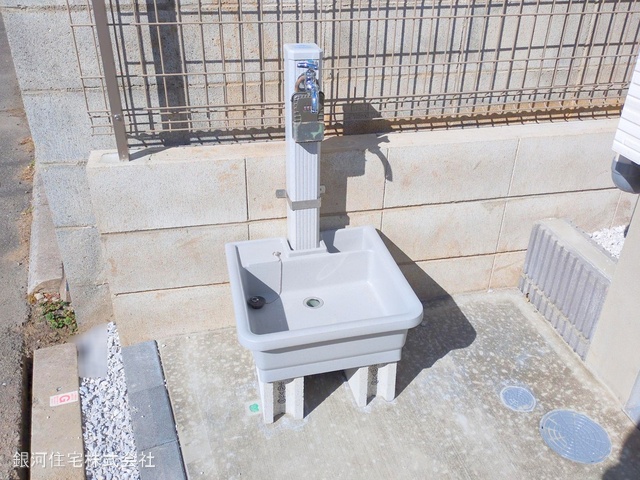 G00368055 埼玉県さいたま市浦和区大東１丁目 新築一戸建て 3980万円 土地面積69.30m² (約20.96坪) 建物面積123.06m² (約37.22坪) 築年月2025年02月(築１年以内)【外観8】