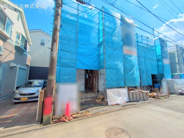 G00368071 神奈川県大和市上草柳６丁目 新築一戸建て 4380万円 土地面積100.90m² (約30.52坪) 建物面積100.60m² (約30.43坪) 間取り４ＬＤＫ 築年月2025年05月【外観2】