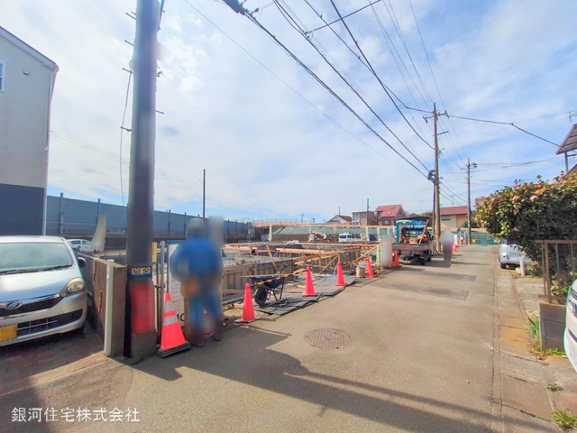G00368071 神奈川県大和市上草柳６丁目 新築一戸建て 4380万円 土地面積100.90m² (約30.52坪) 建物面積100.60m² (約30.43坪) 間取り４ＬＤＫ 築年月2025年05月【外観12】