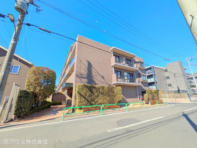 G00368072 東京都練馬区早宮３丁目 中古マンション 6780万円 専有面積85.20m² (約25.77坪) 間取り３ＬＤＫ 所在階3階 築年月2000年04月(築24年)【外観2】
