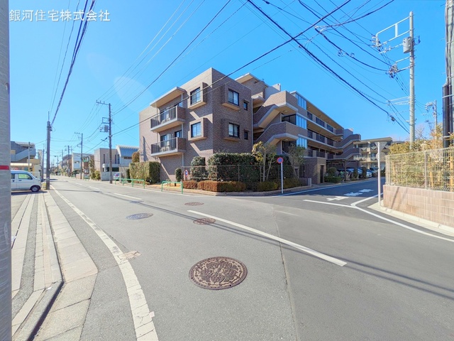 G00368072 東京都練馬区早宮３丁目 中古マンション 6780万円 専有面積85.20m² (約25.77坪) 間取り３ＬＤＫ 所在階3階 築年月2000年04月(築24年)【外観11】