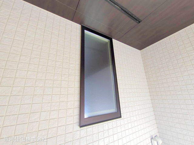 G00368077 神奈川県座間市相模が丘４丁目 新築一戸建て 4180万円 土地面積68.58m² (約20.74坪) 建物面積110.33m² (約33.37坪) 間取り３ＬＤＫ 築年月2025年02月(築１年以内)【外観5】