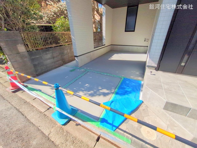 G00368077 神奈川県座間市相模が丘４丁目 新築一戸建て 4180万円 土地面積68.58m² (約20.74坪) 建物面積110.33m² (約33.37坪) 間取り３ＬＤＫ 築年月2025年02月(築１年以内)【外観10】