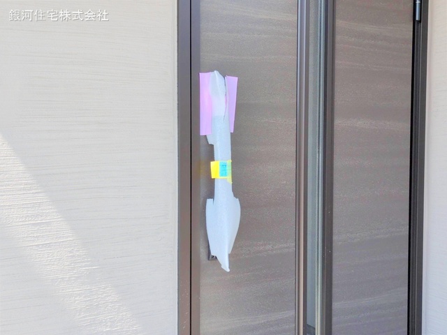 G00368080 神奈川県鎌倉市台５丁目 新築一戸建て 6780万円 土地面積102.07m² (約30.87坪) 建物面積107.44m² (約32.50坪) 築年月2025年03月(築１年以内)【外観10】