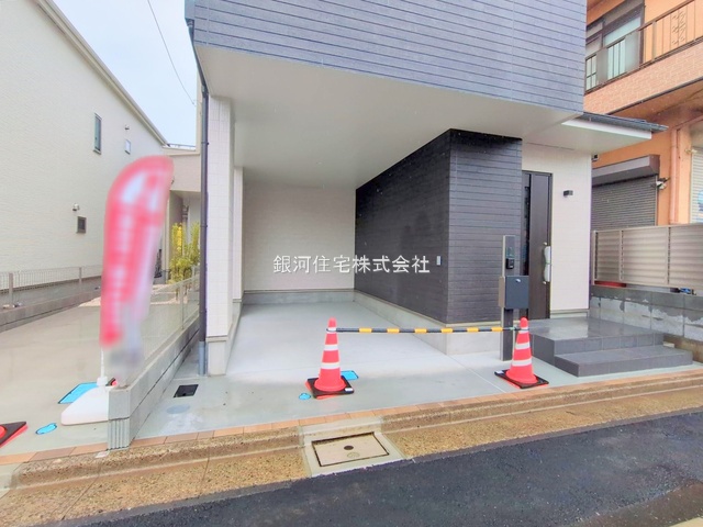 G00368179 埼玉県川口市上青木６丁目 新築一戸建て 3690万円 土地面積60.97m² (約18.44坪) 建物面積106.65m² (約32.26坪) 間取り３ＳＬＤＫ 築年月2025年04月(築１年以内)【外観12】