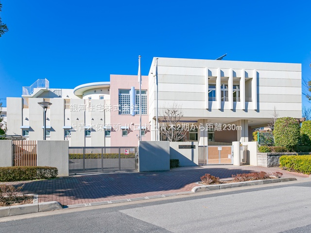 G00368180 埼玉県川口市上青木６丁目 新築一戸建て 3890万円 土地面積83.50m² (約25.25坪) 建物面積92.22m² (約27.89坪) 間取り４ＬＤＫ 築年月2025年04月(築１年以内)【周辺環境】上青木保育所