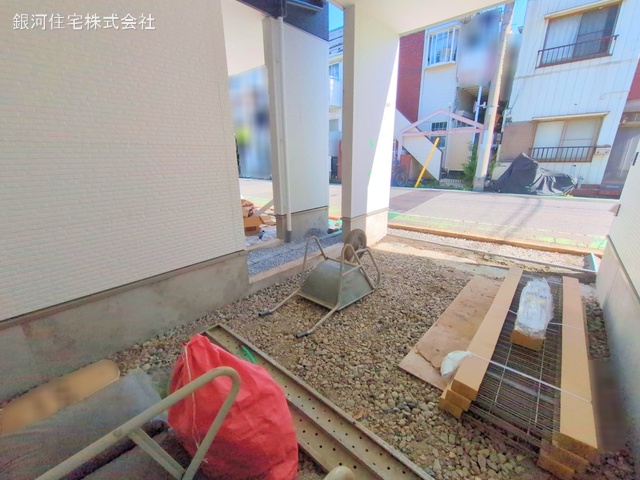 G00369560 埼玉県蕨市南町１丁目 新築一戸建て 5699万円 土地面積57.71m² (約17.45坪) 建物面積110.54m² (約33.43坪) 間取り４ＬＤＫ 築年月2025年05月【外観13】
