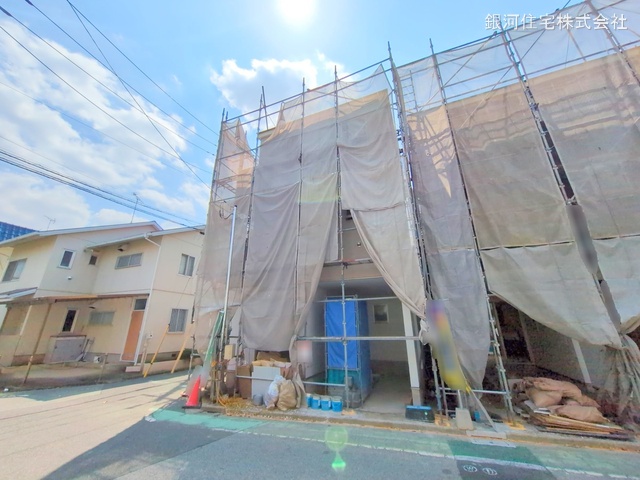 G00369560 埼玉県蕨市南町１丁目 新築一戸建て 5699万円 土地面積57.71m² (約17.45坪) 建物面積110.54m² (約33.43坪) 間取り４ＬＤＫ 築年月2025年05月【外観17】