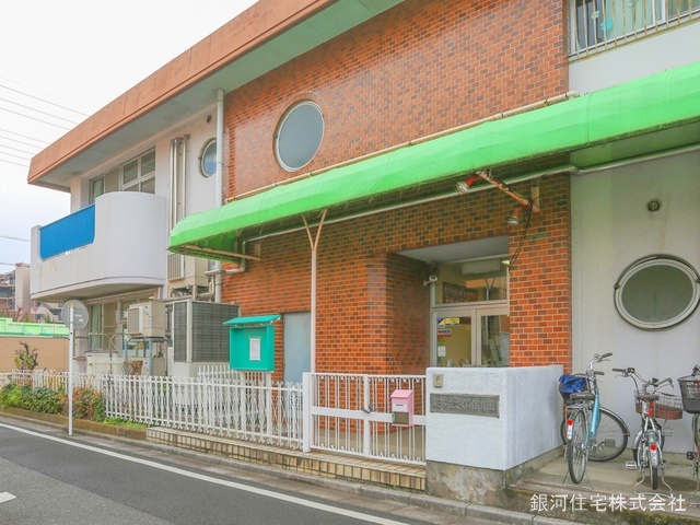 G00369560 埼玉県蕨市南町１丁目 新築一戸建て 5699万円 土地面積57.71m² (約17.45坪) 建物面積110.54m² (約33.43坪) 間取り４ＬＤＫ 築年月2025年05月【周辺環境】さくら保育園