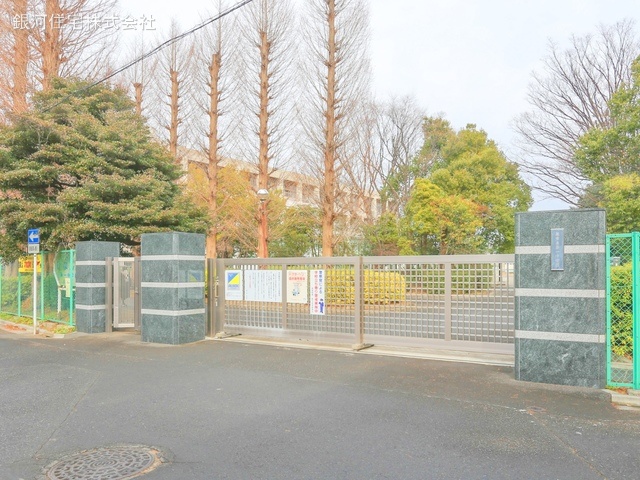 G00369857 埼玉県蕨市南町４丁目 新築一戸建て 5998万円 土地面積66.38m² (約20.07坪) 建物面積125.08m² (約37.83坪) 間取り４ＬＤＫ 築年月2025年06月【周辺環境】蕨市立第一中学校