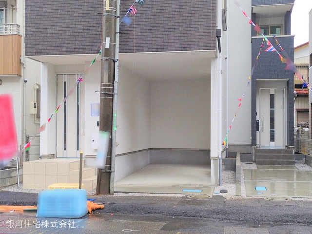 G00370049 埼玉県蕨市南町２丁目 新築一戸建て 5099万円 土地面積50.41m² (約15.24坪) 建物面積91.96m² (約27.81坪) 間取り３ＬＤＫ 築年月2025年02月(築１年以内)【外観14】