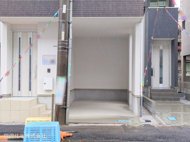 G00370049 埼玉県蕨市南町２丁目 新築一戸建て 5099万円 土地面積50.41m² (約15.24坪) 建物面積91.96m² (約27.81坪) 間取り３ＬＤＫ 築年月2025年02月(築１年以内)【外観15】