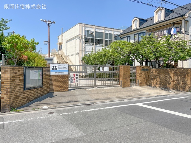 G00370457 東京都足立区伊興本町１丁目 土地 4550万円 土地面積82.51m² (約24.95坪)【周辺環境】足立区立東伊興小学校