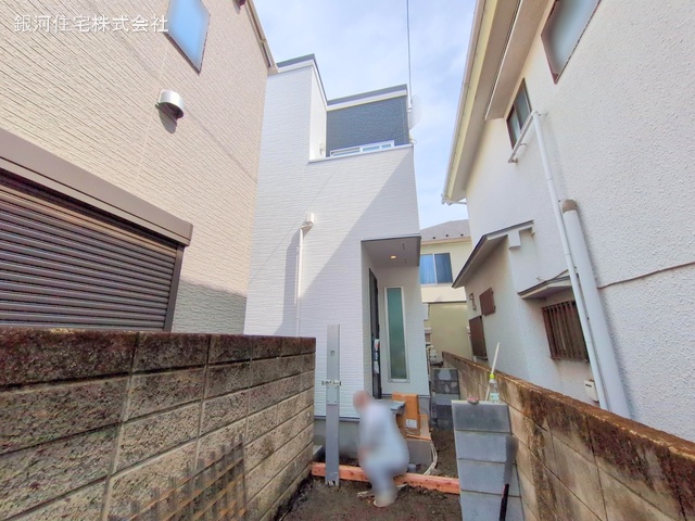 G00370578 東京都中野区白鷺３丁目 新築一戸建て 5480万円 土地面積65.09m² (約19.68坪) 建物面積58.16m² (約17.59坪) 築年月2025年04月【外観14】
