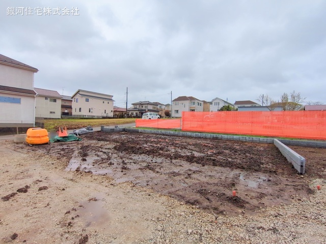 G00370579 千葉県野田市清水 新築一戸建て 2990万円 土地面積135.79m² (約41.07坪) 建物面積101.02m² (約30.55坪) 間取り４ＬＤＫ 築年月2025年08月【外観9】