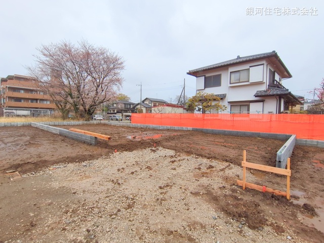G00370582 千葉県野田市清水 新築一戸建て 2690万円 土地面積177.03m² (約53.55坪) 建物面積99.37m² (約30.05坪) 間取り３ＬＤＫ 築年月2025年08月【外観4】
