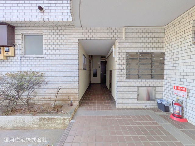 G00370628 東京都練馬区豊玉北１丁目 中古マンション 3399万円 専有面積58.77m² (約17.77坪) 間取り２ＬＤＫ 所在階1階 築年月1980年01月(築45年)【外観5】