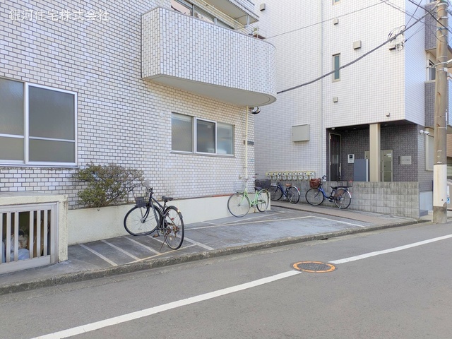 G00370628 東京都練馬区豊玉北１丁目 中古マンション 3399万円 専有面積58.77m² (約17.77坪) 間取り２ＬＤＫ 所在階1階 築年月1980年01月(築45年)【外観9】