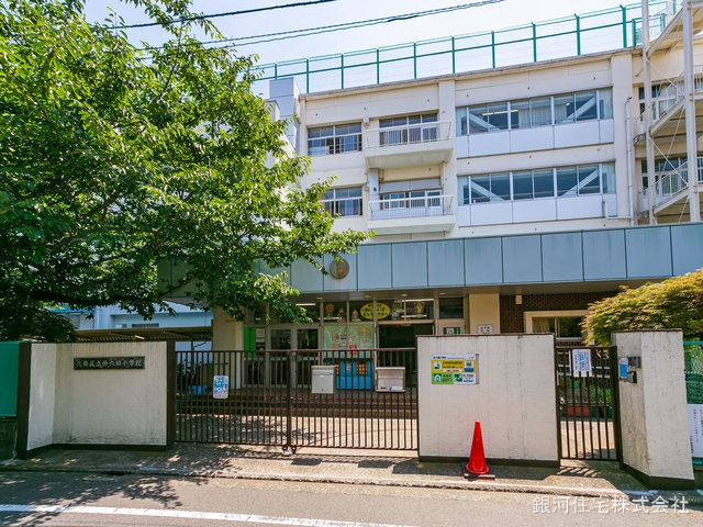 G00370639 東京都大田区仲六郷１丁目 中古マンション 2690万円 専有面積46.15m² (約13.96坪) 間取り１ＬＤＫ 所在階7階 築年月1974年12月(築50年)【周辺環境】大田区立仲六郷小学校