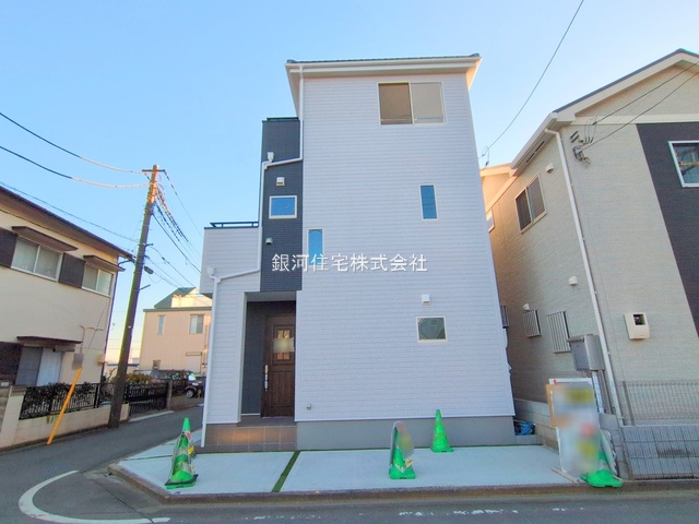 G00370709 埼玉県川越市氷川町 中古一戸建て 2980万円 土地面積74.10m² (約22.41坪) 建物面積92.94m² (約28.11坪) 間取り３ＬＤＫ 築年月2024年11月(築1年)【外観15】