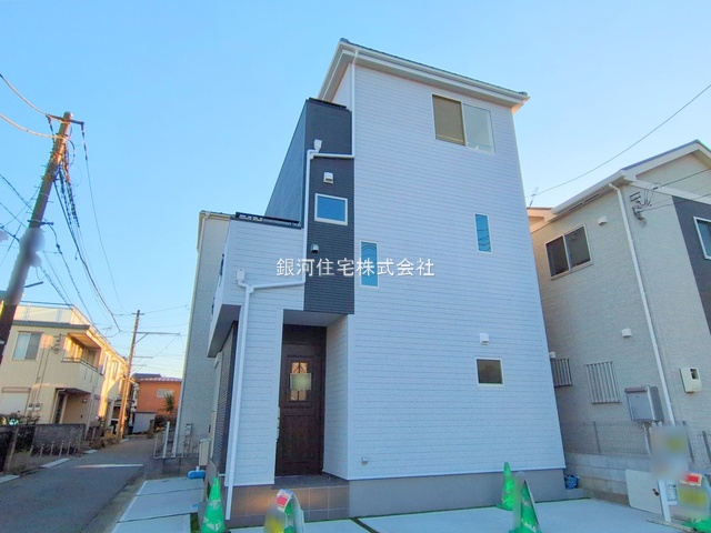 G00370709 埼玉県川越市氷川町 中古一戸建て 2980万円 土地面積74.10m² (約22.41坪) 建物面積92.94m² (約28.11坪) 間取り３ＬＤＫ 築年月2024年11月(築1年)【外観17】