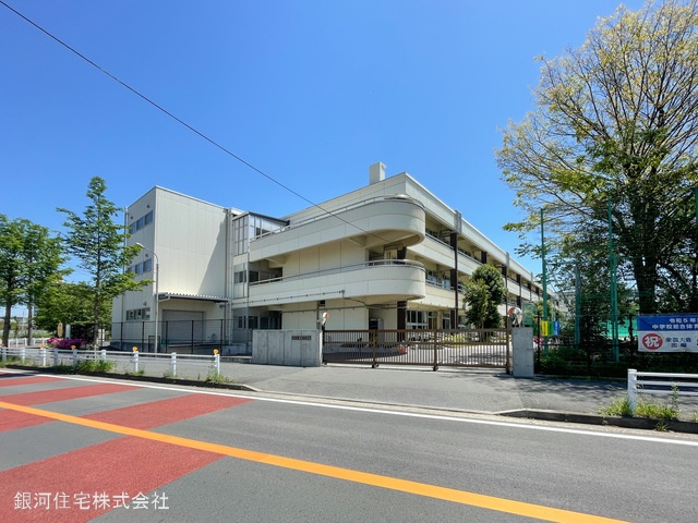 G00370778 千葉県浦安市当代島２丁目 中古マンション 2699万円 専有面積58.88m² (約17.81坪) 間取り２ＬＤＫ 所在階2階 築年月1979年03月(築46年)【周辺環境】浦安市立浦安中学校