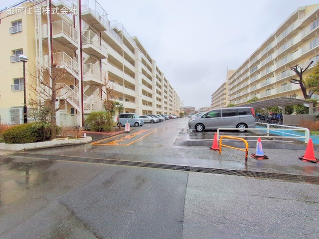 G00370859 千葉県市川市塩焼４丁目 中古マンション 3080万円 専有面積67.27m² (約20.34坪) 間取り３ＬＤＫ 所在階1階 築年月1980年01月(築45年)【外観11】