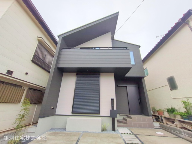 G00370870 千葉県船橋市坪井西2丁目 新築一戸建て 4280万円 土地面積99.01m² (約29.95坪) 建物面積96.00m² (約29.04坪) 築年月2025年05月