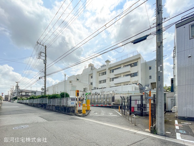 G00370870 千葉県船橋市坪井西２丁目 新築一戸建て 4280万円 土地面積99.01m² (約29.95坪) 建物面積96.00m² (約29.04坪) 築年月2025年05月【周辺環境】北習志野花輪病院