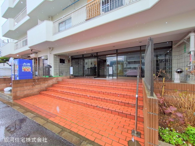 G00370893 東京都葛飾区白鳥４丁目 中古マンション 2080万円 専有面積46.75m² (約14.14坪) 間取り２ＤＫ 所在階1階 築年月1978年08月(築46年)【外観3】
