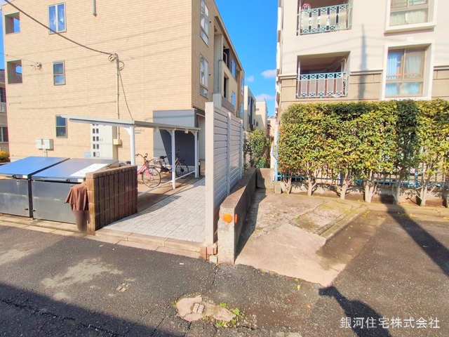 G00370899 千葉県船橋市市場３丁目 中古マンション 2790万円 専有面積66.10m² (約19.99坪) 間取り３ＬＤＫ 所在階1階 築年月1998年11月(築26年)【外観8】