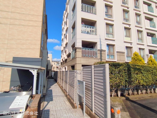 G00370899 千葉県船橋市市場３丁目 中古マンション 2790万円 専有面積66.10m² (約19.99坪) 間取り３ＬＤＫ 所在階1階 築年月1998年11月(築26年)【外観9】
