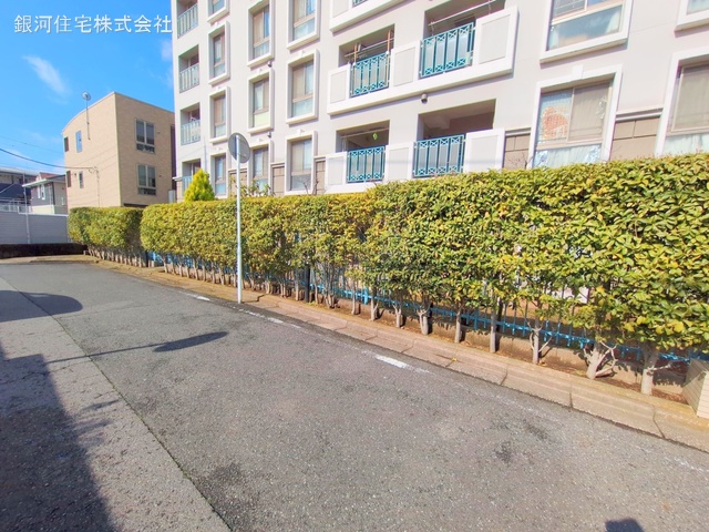G00370899 千葉県船橋市市場３丁目 中古マンション 2790万円 専有面積66.10m² (約19.99坪) 間取り３ＬＤＫ 所在階1階 築年月1998年11月(築26年)【外観11】