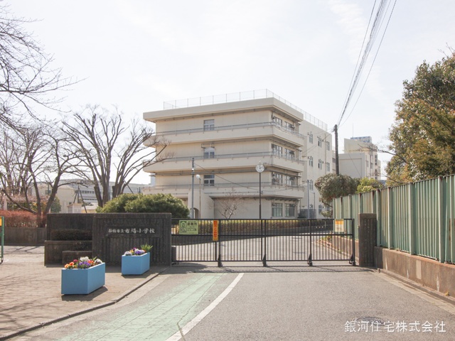 G00370899 千葉県船橋市市場３丁目 中古マンション 2790万円 専有面積66.10m² (約19.99坪) 間取り３ＬＤＫ 所在階1階 築年月1998年11月(築26年)【周辺環境】船橋市立市場小学校