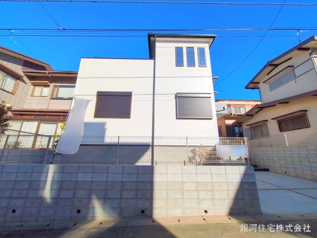 G00370997 千葉県柏市つくしが丘５丁目 新築一戸建て 4180万円 土地面積126.28m² (約38.19坪) 建物面積100.44m² (約30.38坪) 間取り４ＬＤＫ 築年月2025年01月(築１年以内)【外観10】