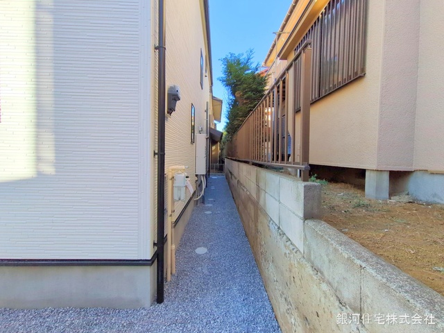 G00370997 千葉県柏市つくしが丘５丁目 新築一戸建て 4180万円 土地面積126.28m² (約38.19坪) 建物面積100.44m² (約30.38坪) 間取り４ＬＤＫ 築年月2025年01月(築１年以内)【外観17】