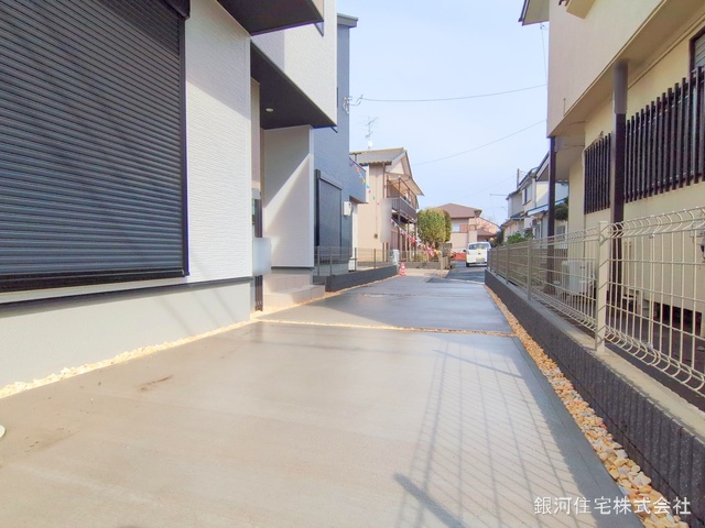 G00371092 千葉県我孫子市寿２丁目 新築一戸建て 3280万円 土地面積115.28m² (約34.87坪) 建物面積101.44m² (約30.68坪) 間取り４ＬＤＫ 築年月2025年02月(築１年以内)【外観6】