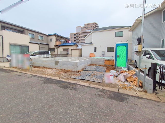 G00371237 千葉県松戸市新松戸南１丁目 新築一戸建て 5899万円 土地面積107.01m² (約32.37坪) 建物面積103.77m² (約31.39坪) 間取り４ＬＤＫ 築年月2025年06月【外観4】