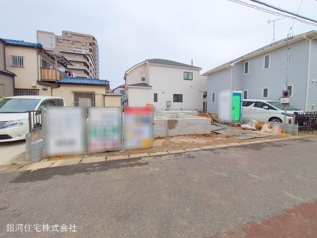 G00371237 千葉県松戸市新松戸南１丁目 新築一戸建て 5899万円 土地面積107.01m² (約32.37坪) 建物面積103.77m² (約31.39坪) 間取り４ＬＤＫ 築年月2025年06月【外観5】