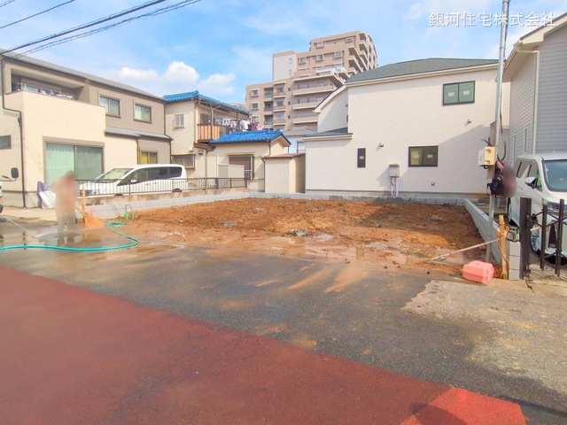 G00371237 千葉県松戸市新松戸南１丁目 新築一戸建て 5899万円 土地面積107.01m² (約32.37坪) 建物面積103.77m² (約31.39坪) 間取り４ＬＤＫ 築年月2025年06月【外観7】